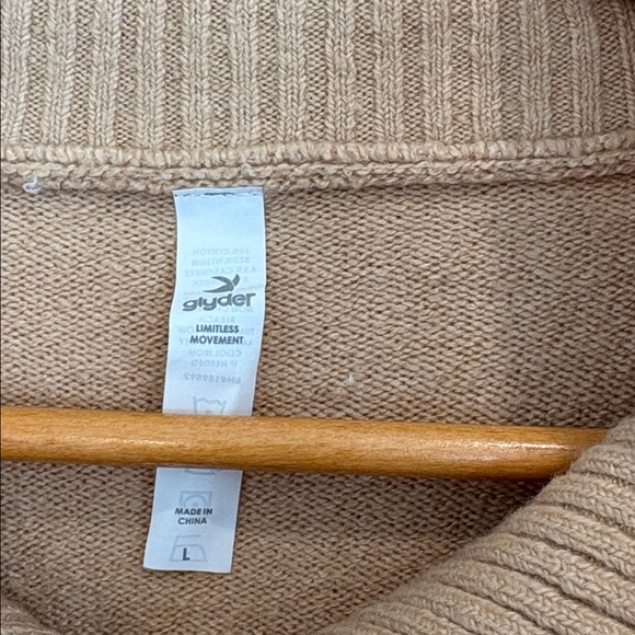 Glyder Woman’s Beige Zip-Up Sweater. Size Large. - Picture 2 of 4